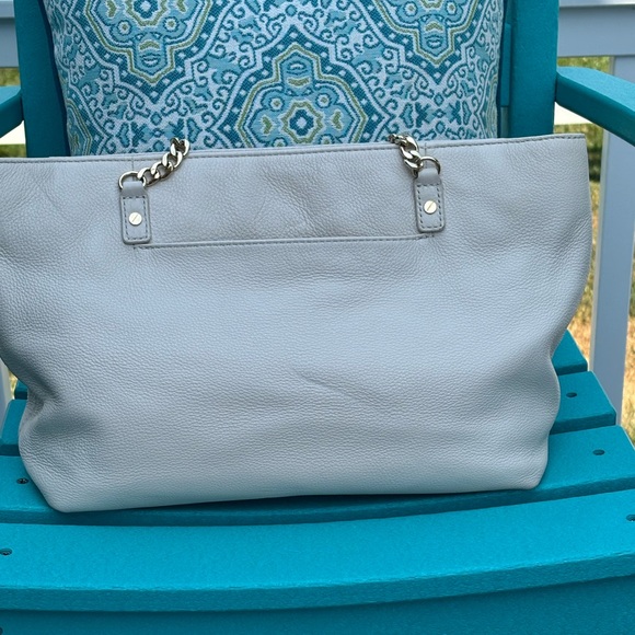 Michael Kors Cream with gold hardware pebbled leather bag EUC - Picture 2 of 16